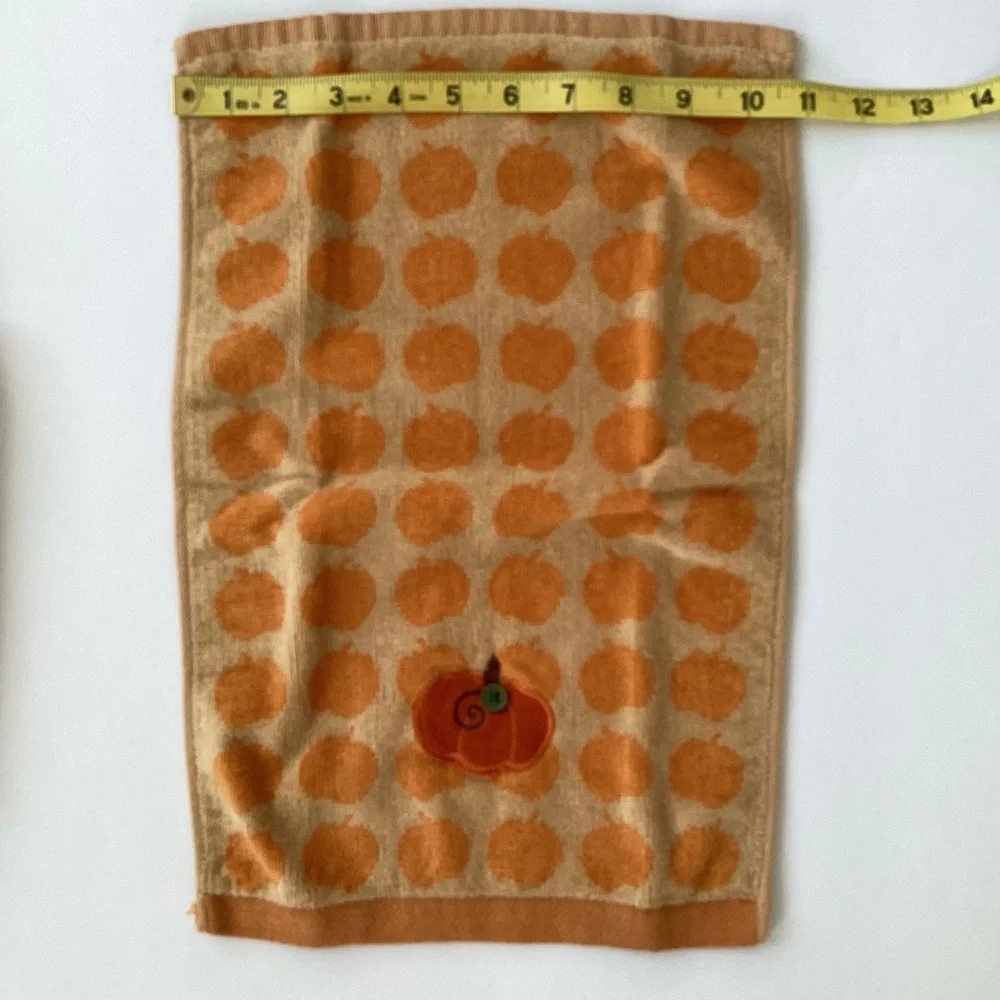 Harvest pumpkin towels